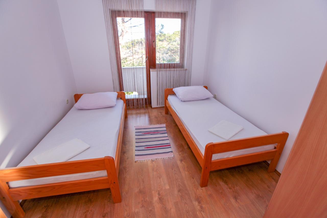 Apartments Dinko Новаля Екстер'єр фото